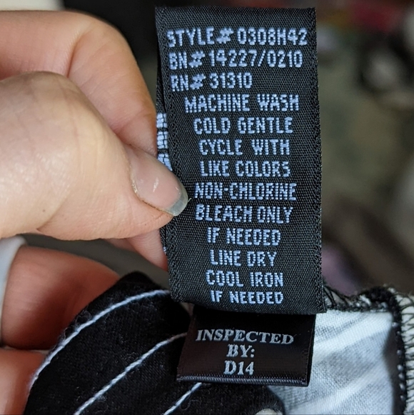 I.N. Studio Black and White Floral Dress Size 14 - Picture 9 of 9